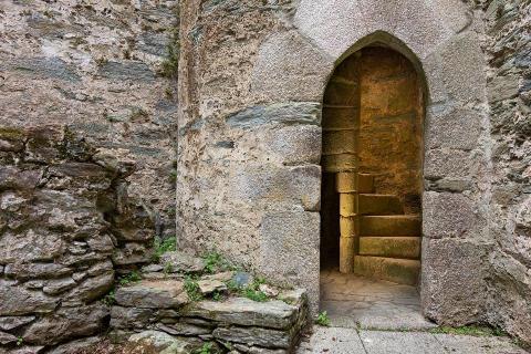 Escaleira do castelo de Moeche